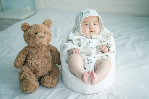 代怀生子好找吗宝宝吃不饱母乳的症状